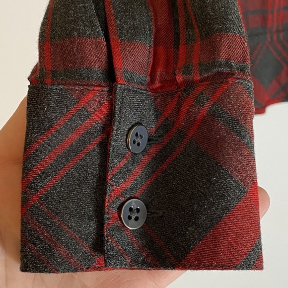 Cabi Top Womens Medium Red Black Plaid 1/2 Button Up Blouse Hi Low Festive Boho - Picture 5 of 16